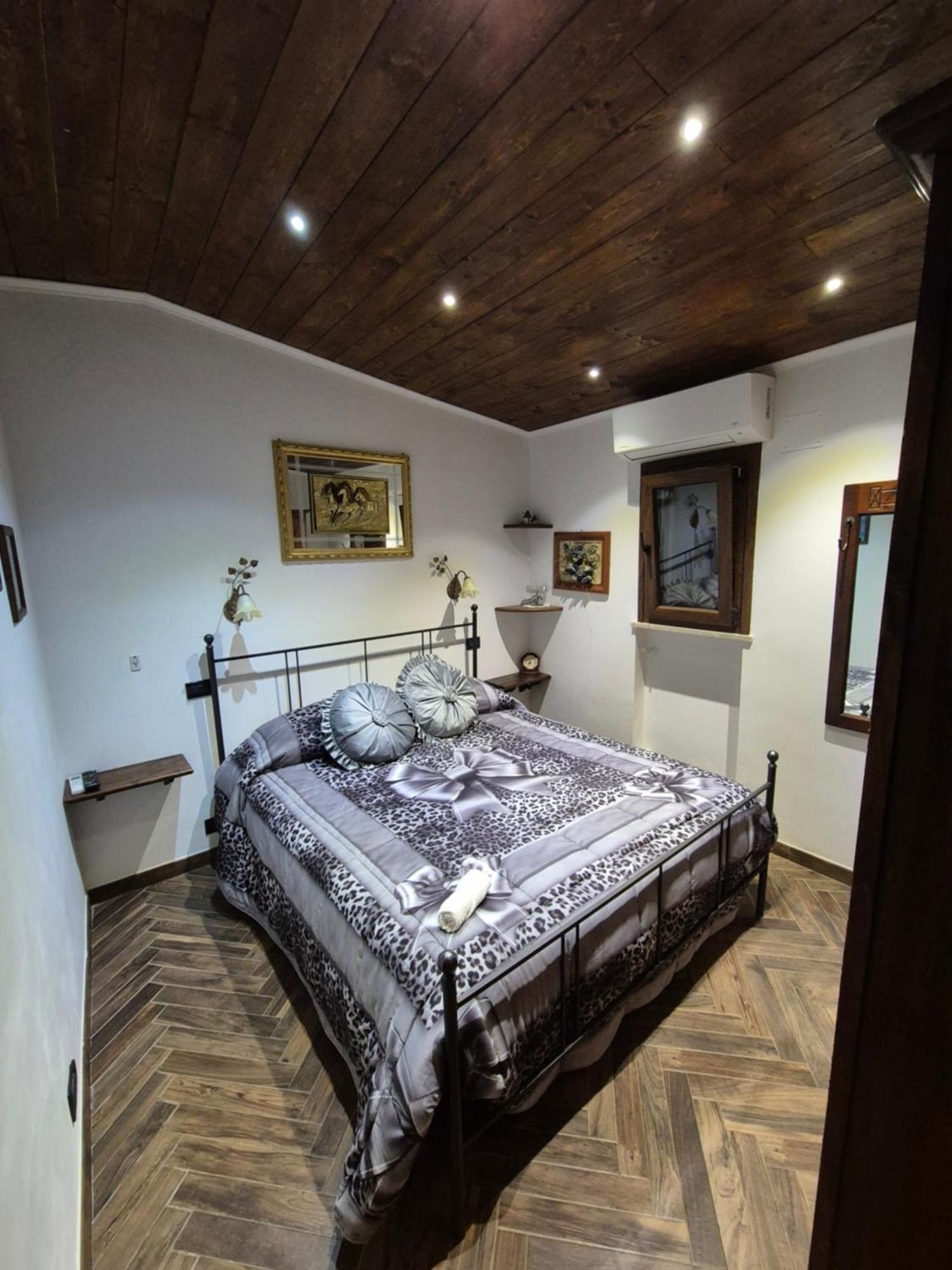Villa Fiore - Piscina E Idromassaggio Itri Exterior foto